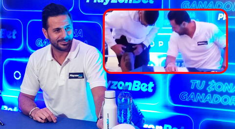 Claudio Pizarro es sorprendido por fanático en firma de autógrafos.