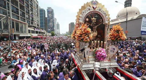 La cuarta procesión del Señor de los Milagros recorrerá las principales calles y avenidas del Centro de Lima.
