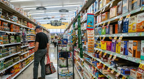 Conoce los horarios de atención en los supermercados en Chile para este 1 de noviembre.