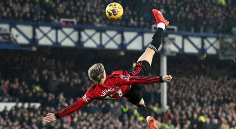 El gol de Garnacho que da la vuela al mundo: chalaca y goleada del Manchester United