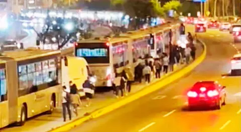 El Metropolitano presentó dificultades con sus cambios de rutas y estaciones nuevas.