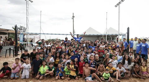 El joven delantero Endrick, que se unirá a mediados de 2024 a las filas del Real Madrid, organizó un torneo benéfico de 'futvolei'.