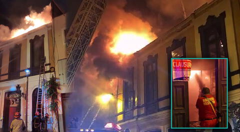 Incendio en el Centro de Lima movilizó a más de 20 unidades de bomberos.