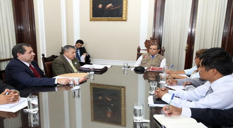 El presidente del Poder Judicial Javier Arévalo se reunió en Palacio Nacional de Justicia