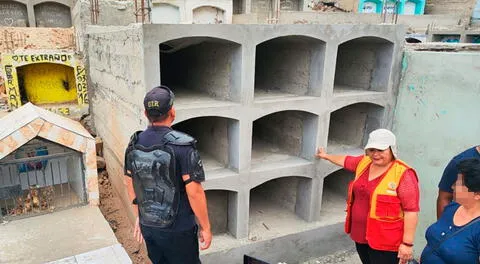 Autoridad de Comas señaló que se procederá con la demolición de los nichos ilegales.