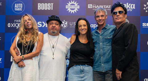 Cynthia Martínez, esposa de Pedro, junto a Patricio Suárez Vértiz en conferencia de prensa donde hablaron del concierto.