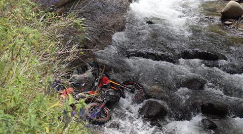 Junto al río fue hallado el cuerpo del padre de familia. Su motocicleta también estaba junto a él pero no el dinero que había ganado.