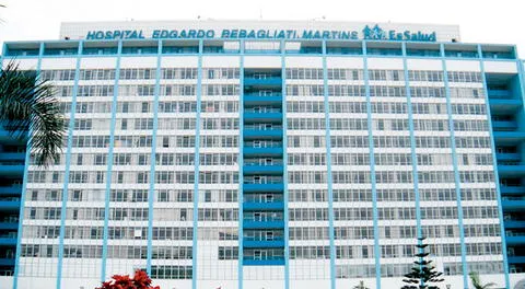 Joven se somete a una operación en el hospital Rebagliati y ahora se encuentra en UCI.