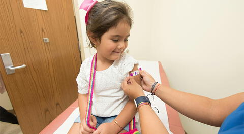 Vacunación y su importancia en los primeros meses del niño.