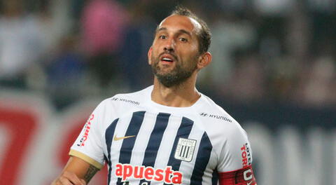 Hernán Barcos confía en revertir la situación en Alianza Lima.