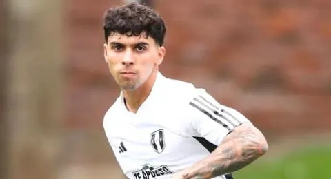 Franco Zanelatto y su sorprendente publicación tras entrenar con la Selección Peruana para el amistoso.