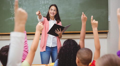 Frases y poemas para el Día del Maestro: las mejores dedicatorias para compartir con tu profesor