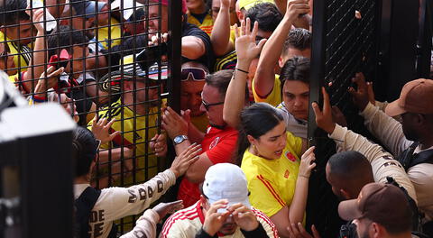 Hinchas de Colombia protagonizan violencia y ataques previo al partido Argentina vs. Colombia.