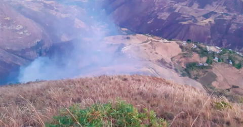 El incendio forestal está dejando en la ruina a varios pobladores que viven del campo.