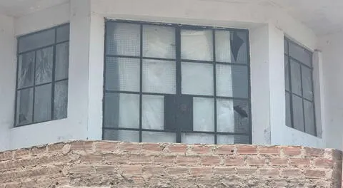 Daños en la casa pudo ser mayor ya que dentro había balones de gas.