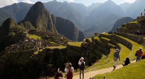 Machu Picchu es considerado una de las maravillas del mundo moderno y es continuamente visitado.