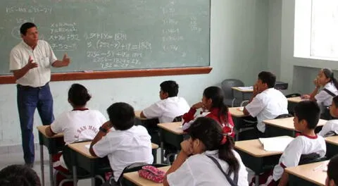 Conoce si este lunes 28 de octubre habrá clases escolares tras el paro en Ayacucho.