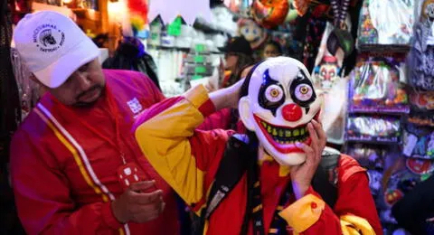 Las máscaras de Halloween para niños que fueron retiradas del mercado por ser peligrosas.