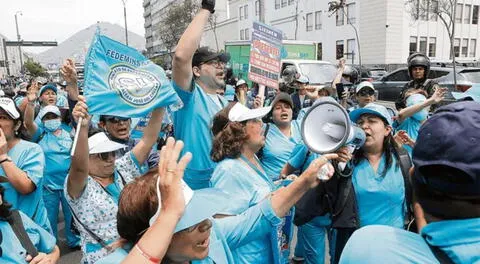 Diversos gremios del sector público confirmaron una huelga nacional indefinida ante falta de respuesta del Gobierno.