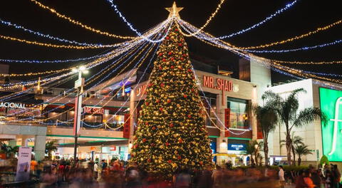 MegaPlaza anuncia el encendido del árbol para recibir la Navidad 2024.