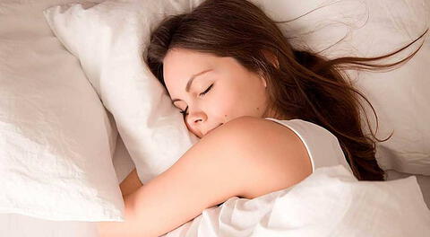 La melatonina y el magnesio son los suplementos más usados para dormir. Conoce cuál es mejor, según experto