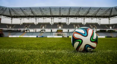 Las apuestas en vivo ofrecen oportunidades únicas en la Copa Libertadores, donde cada minuto puede cambiar las cuotas y el flujo del partido. Fuente: Difusión.
