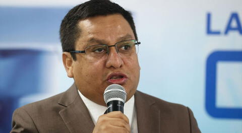 El titular del Minsa anunció que la obra se ejecutará con presupuesto propio.