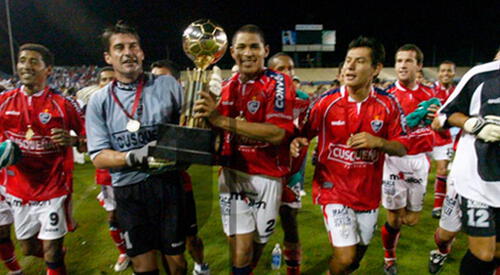 Se cumplen 20 años de la hazaña histórica de Cienciano campeón de la Recopa Sudamericana