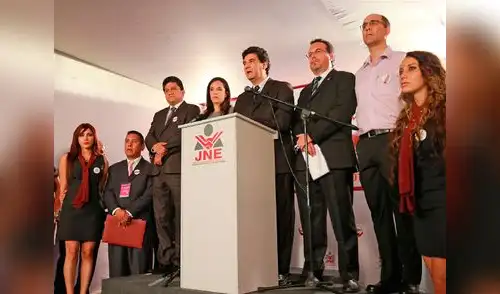 Se respetó tiempo de expositores del “no”, por lo que hubo silencio en debate. elpopular.pe