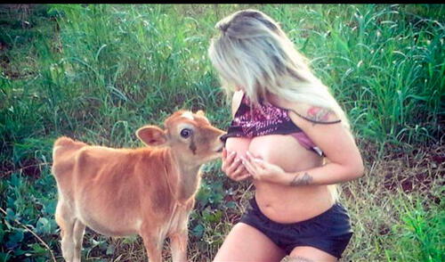 Instagram: Modelo Sabrina Boing amamantó a terneros. elpopular.pe