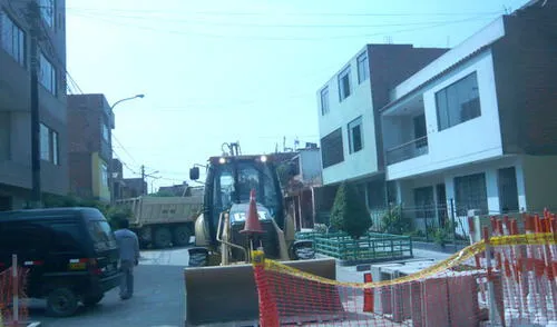 La calle no calla: Operario del Consorcio Lima Norte atropelló perrito. elpopular.pe