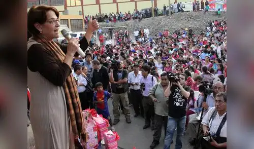 Susana Villarán celebró el Día de la Madre en San Juan de Lurigancho elpopular.pe