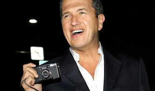 Mario Testino, Oficial de la Más Excelsa Orden del Imperio Británico elpopular.pe