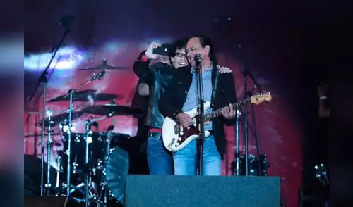 Noche emotiva para el querido cantante. elpopular.pe