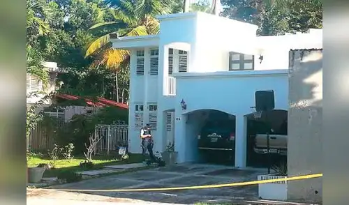 La policía realizó las pesquisas en la residencia de los crímenes. elpopular.pe