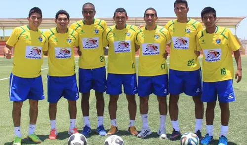 Los jugadores y dirigentes del equipo sechurano se ríen de la denuncia. elpopular.pe