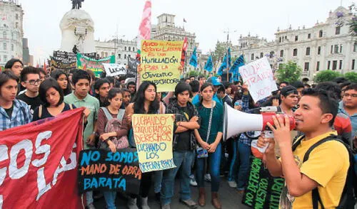 La semana pasada policía se excedió en el uso de violencia para reprimir la protesta. elpopular.pe