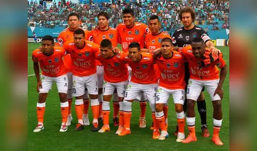 Poetas tuvieron una buena participación en la Copa Sudamericana elpopular.pe