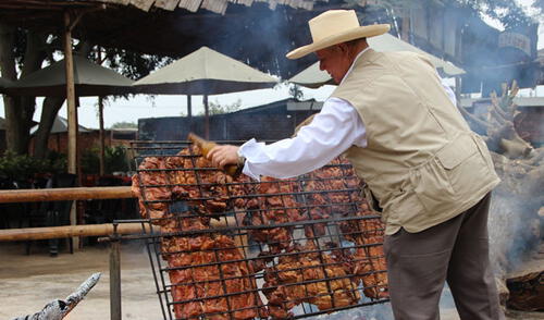 *Agradecimiento a Chancho al Palo de Carlos Ramírez. elpopular.pe