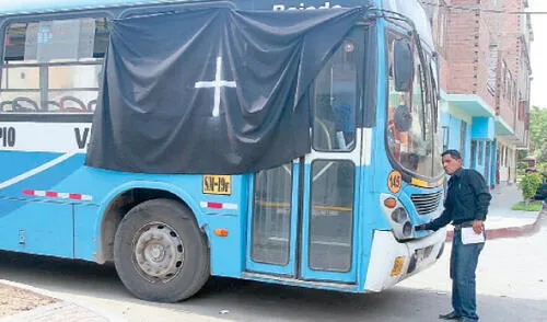 Asesinan a cobrador de bus delante de pasajeros elpopular.pe