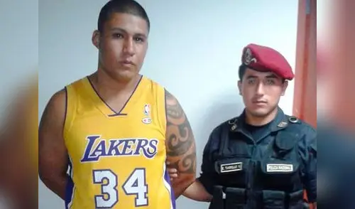 El sospechoso llevaba entre sus pertenencias billeteras de víctimas. elpopular.pe
