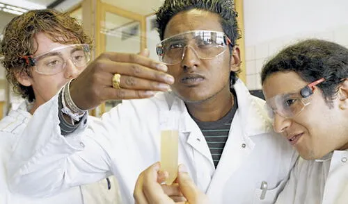 Becas Bayer, una oportunidad para todos. elpopular.pe