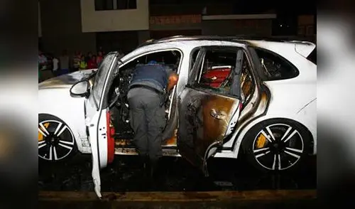 En el ataque al lujoso Porsche habían cuatro móviles y no dos. elpopular.pe