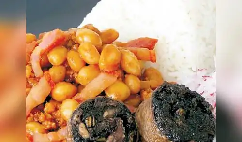 El secreto del chef: Sirva acompañado de relleno, arroz graneado y ensalada de rabanitos. elpopular.pe