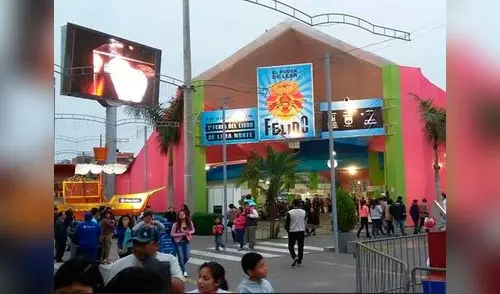 La feria, que es gratuita, cuenta con la participación de 50 casas editoras. elpopular.pe