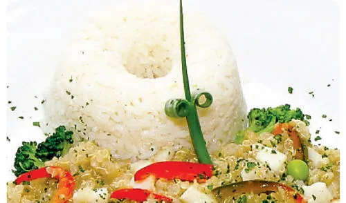 El secreto del chef: La quinua debe lavarse antes de cocerla para eliminar la saponina que contiene elpopular.pe