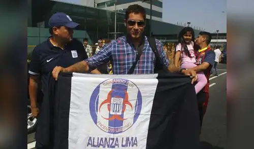 El colo jugará por segunda vez con la blanquiazul. elpopular.pe