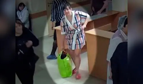 La secuestradora logró salir del lugar sin que nadie la detenga. elpopular.pe