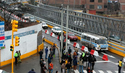 Congestión vehicular y malestar entre usuarios elpopular.pe