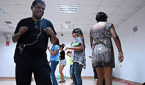 Salsa terapia ayuda a mejorar autoestima elpopular.pe